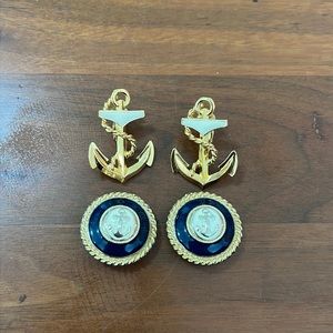 Set of two clip on anchor earrings